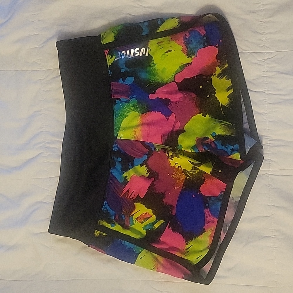 Justice active wear shorts.  Blk/multi color.  Size 12 girls